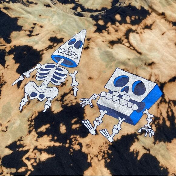 Nickelodeon Halloween SpongeBob SquarePants Patrick Skeletons Grunge Tie Dye Tee - Picture 11 of 11